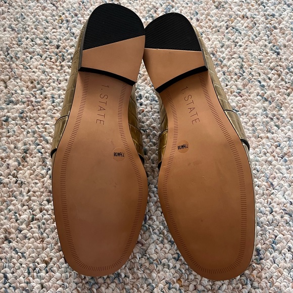 Gold Loafers - Picture 7 of 8